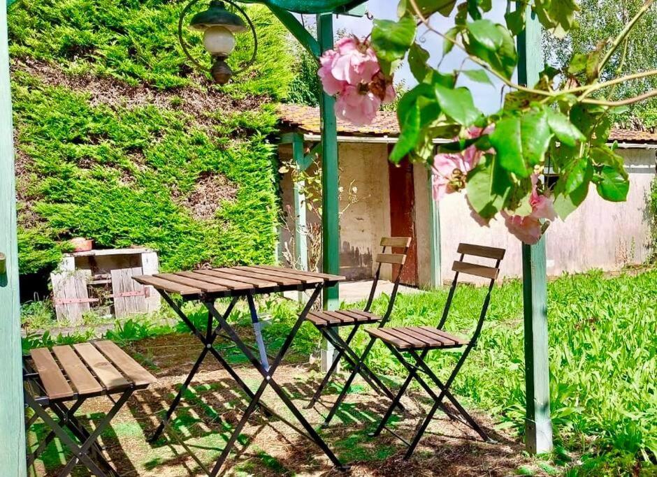 Vacation House In Quiet Village Congerville-Thionville Εξωτερικό φωτογραφία