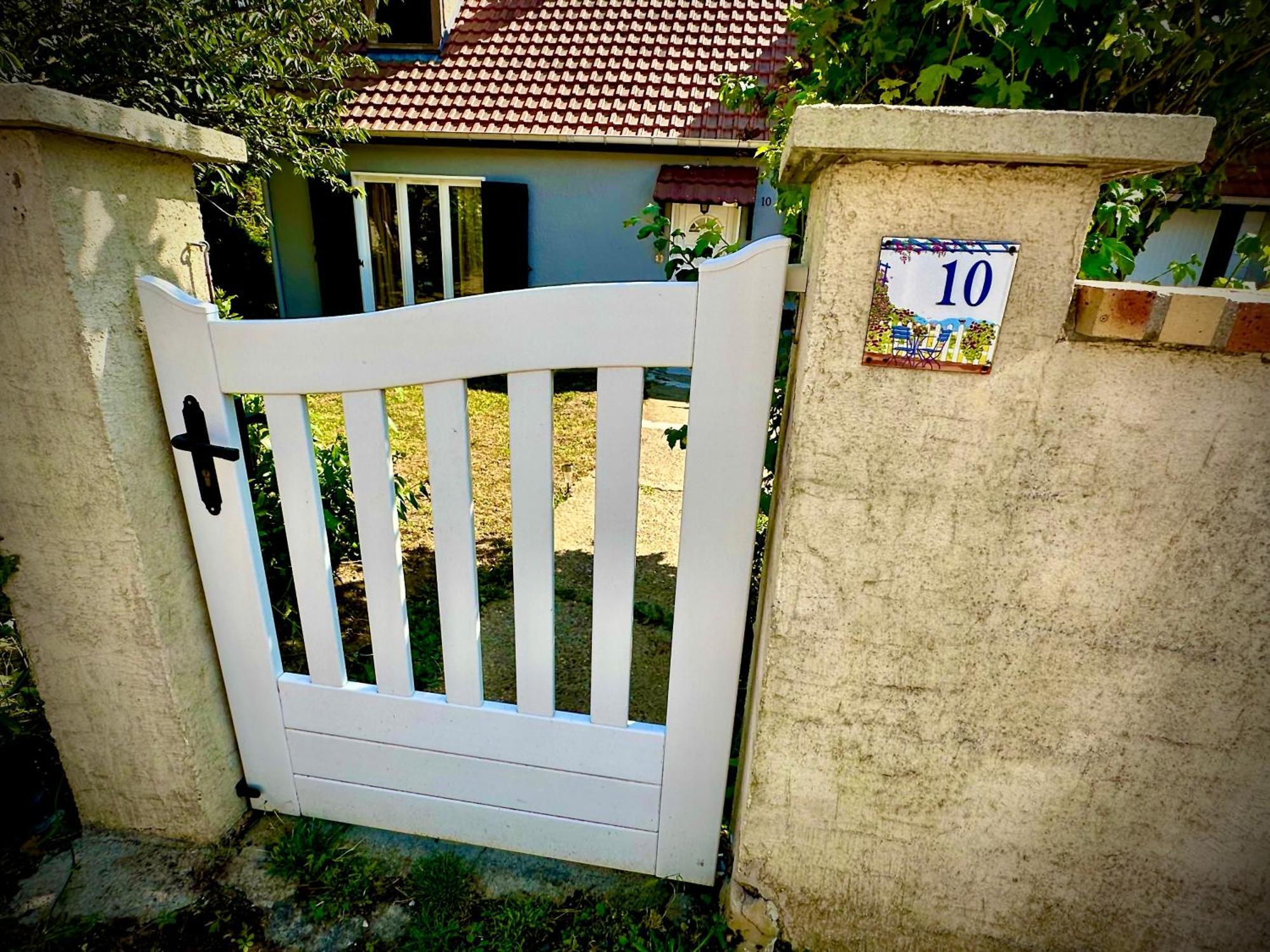 Vacation House In Quiet Village Congerville-Thionville Εξωτερικό φωτογραφία